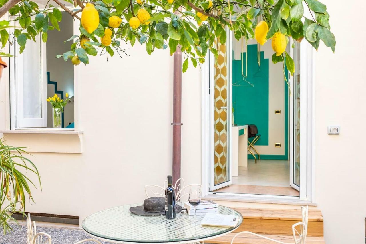 Maison M. - Luxury Apartment In Piazza Tasso Sorrento Kültér fotó